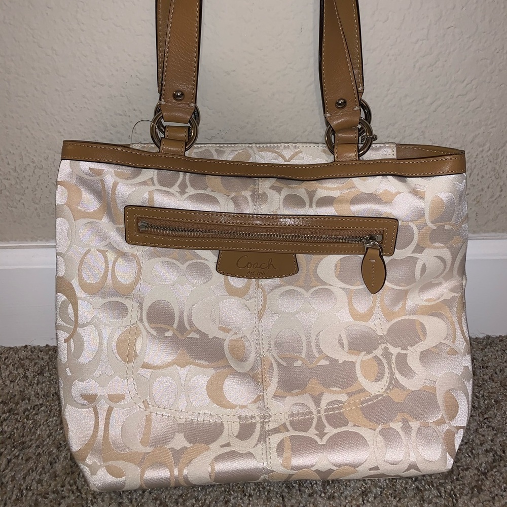 Coach handbag